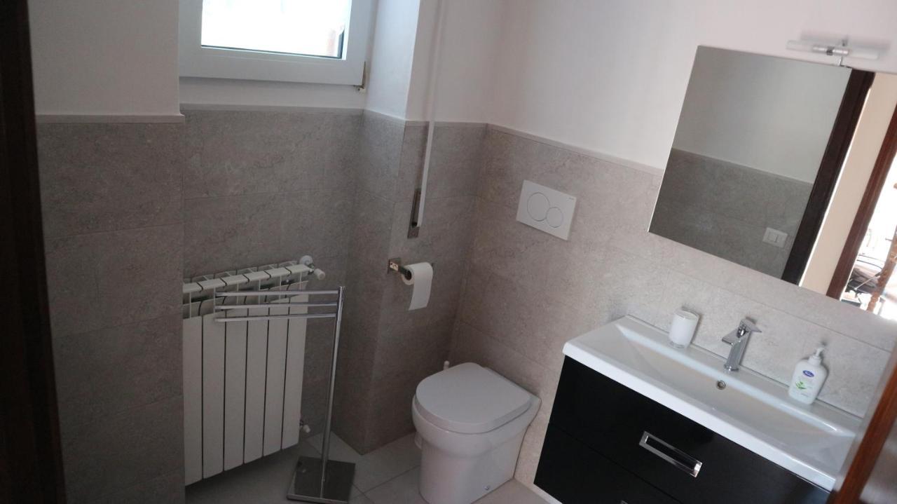La Casa Di Elba E Mario Apartment Порто Санто Стефано Екстериор снимка